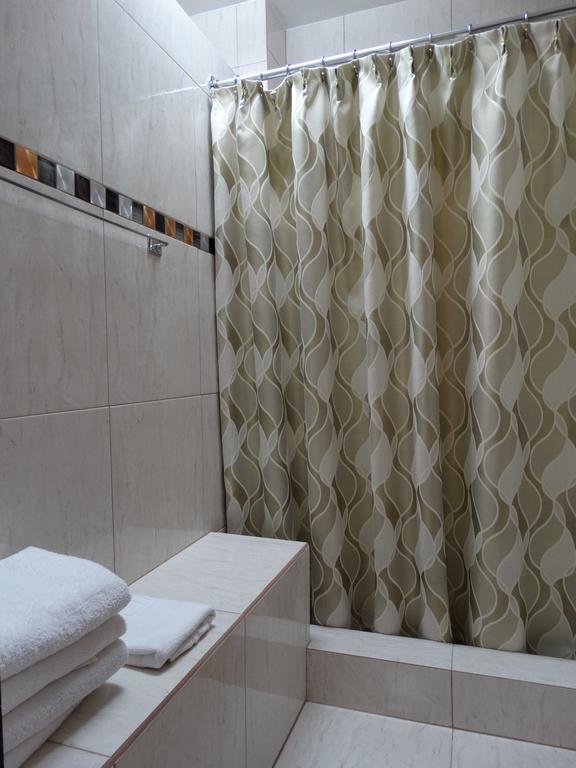 סן חרמן Hostal Universitario מראה חיצוני תמונה