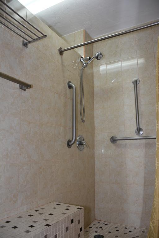 סן חרמן Hostal Universitario מראה חיצוני תמונה